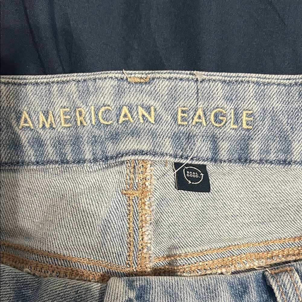 American Eagle Curvy Mom Jean ✅ - Picture 3 of 3